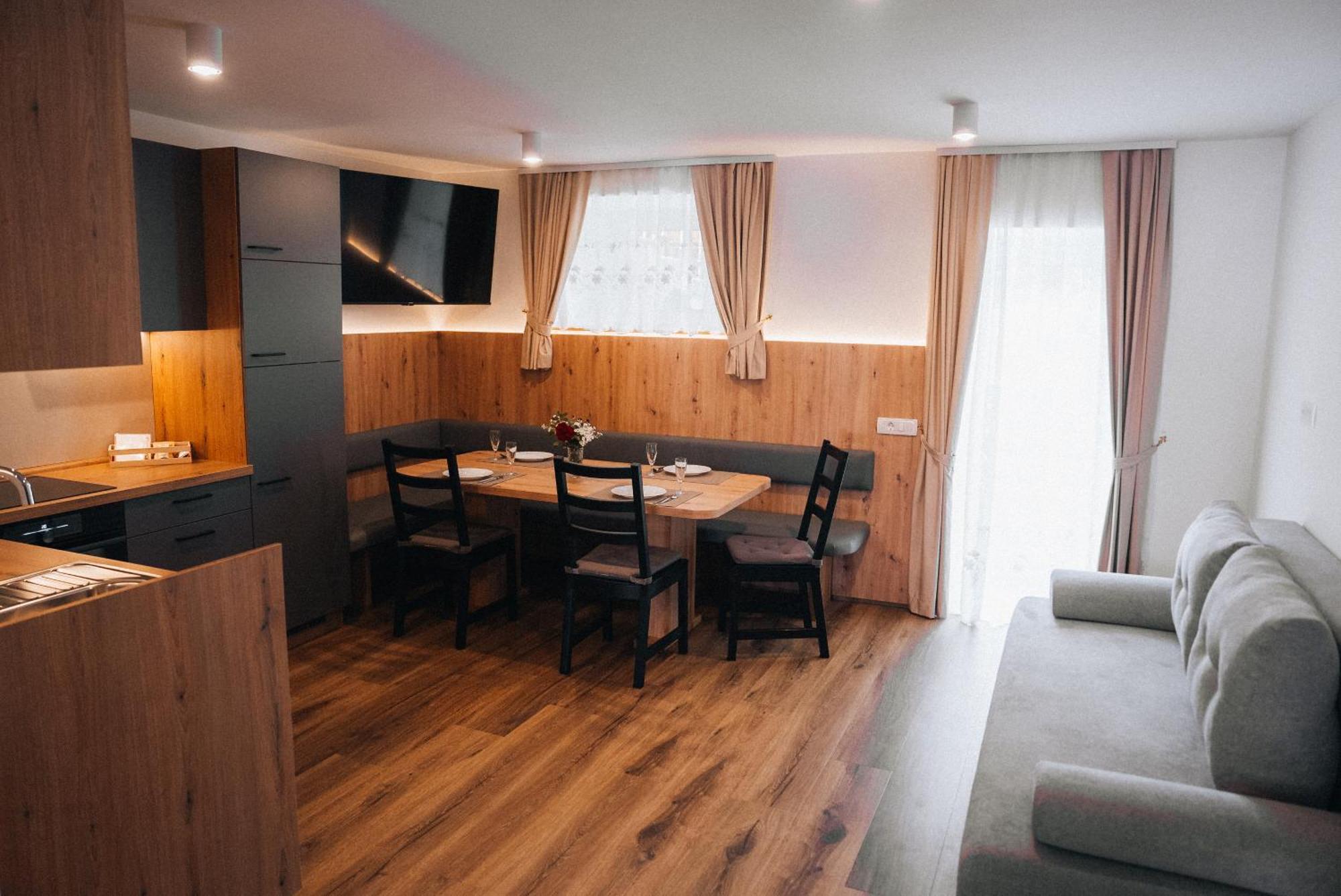 Podlipnik Apartments Kranjska Gora Exterior photo